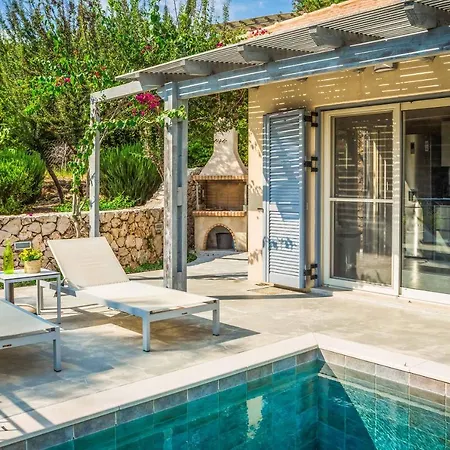 Kaminia * Ratzaklíon